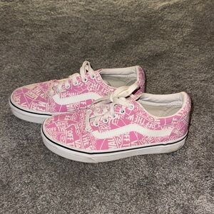 Vans Sneakers in Pink and White